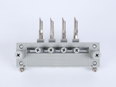 HH101A單相PC背出線(xiàn)表座（4滑塊-105、125MM-孔距，-M8-螺桿）