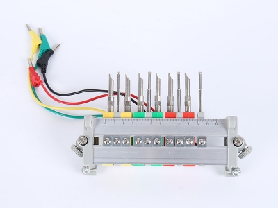 HH2018A三相鋁合金背出線(xiàn)表座帶電壓端子（6滑塊,165孔距，M8螺桿）